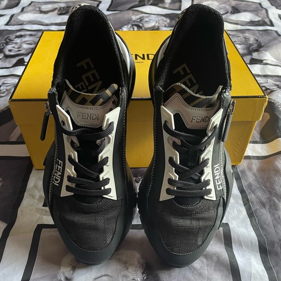 🛑SOLD🛑 - Picture 3 of 9